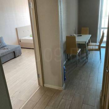 Сдается 1-комнатная квартира, 42 м²