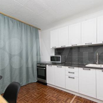 Продается Многокомнатная квартира, 89,9 м²