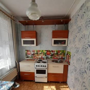 Сдается 1-комнатная квартира, 38 м²