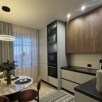 Продается 1-комнатная квартира, 41,6 м²