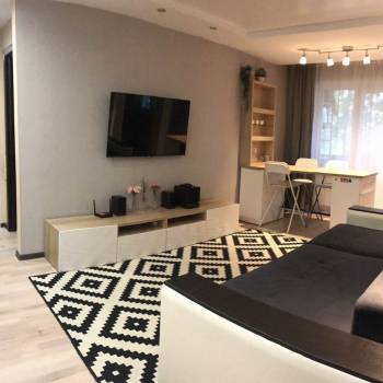 Сдается Многокомнатная квартира, 60 м²