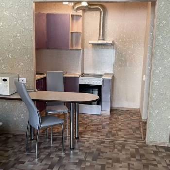 Продается 1-комнатная квартира, 36 м²