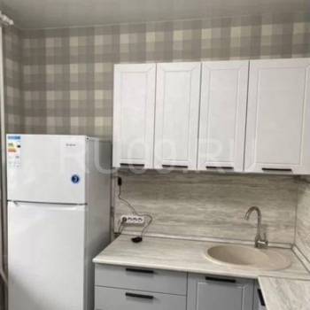 Продается 1-комнатная квартира, 35 м²
