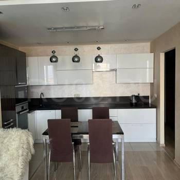 Сдается 2-х комнатная квартира, 66 м²