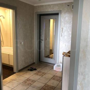 Продается 1-комнатная квартира, 44 м²