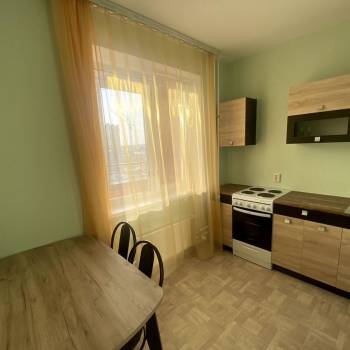 Сдается 1-комнатная квартира, 35 м²