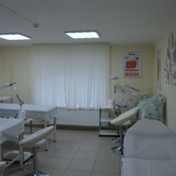 Сдается Нежилое помещение, 160 м²