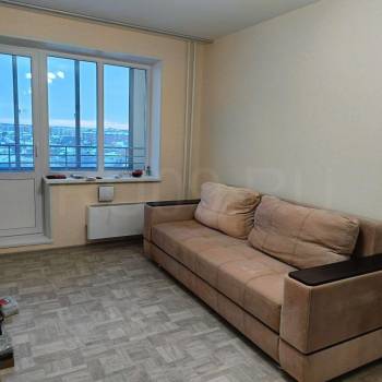 Сдается 1-комнатная квартира, 38 м²
