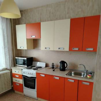 Сдается 1-комнатная квартира, 39 м²