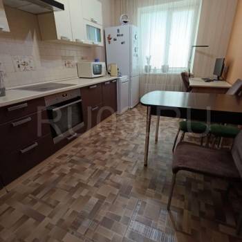 Продается 2-х комнатная квартира, 58 м²