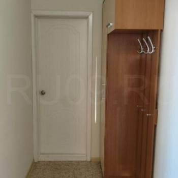 Продается 1-комнатная квартира, 47 м²