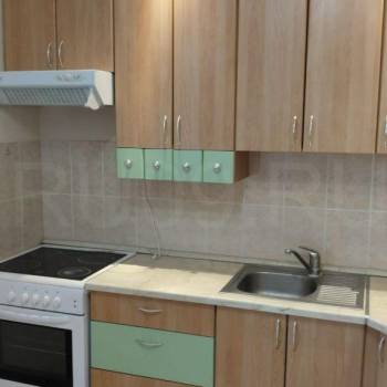 Продается 1-комнатная квартира, 47 м²