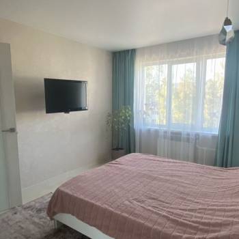 Сдается Многокомнатная квартира, 60 м²