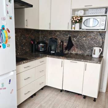 Сдается 1-комнатная квартира, 56 м²
