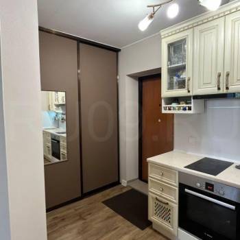 Продается 1-комнатная квартира, 45 м²