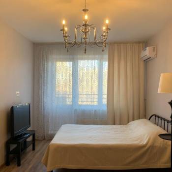 Сдается 1-комнатная квартира, 43 м²