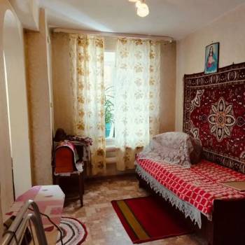 Продается 3-х комнатная квартира, 42 м²