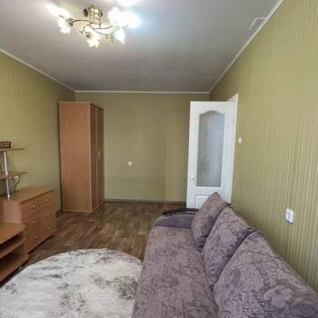 Сдается 1-комнатная квартира, 39,8 м²