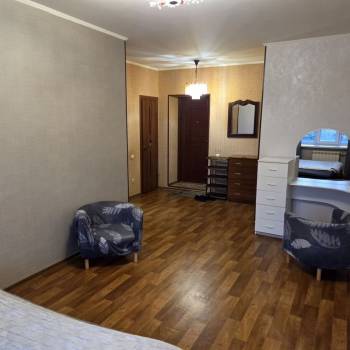 Сдается 1-комнатная квартира, 41 м²