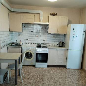 Сдается 1-комнатная квартира, 48 м²