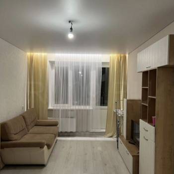 Продается 1-комнатная квартира, 34 м²
