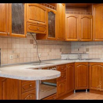 Сдается Многокомнатная квартира, 100 м²