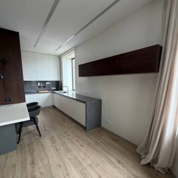 Сдается Многокомнатная квартира, 110 м²