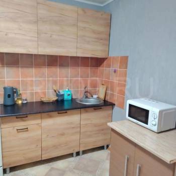 Сдается 1-комнатная квартира, 38 м²