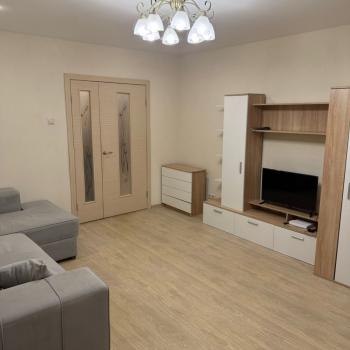 Сдается 1-комнатная квартира, 48,5 м²