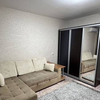 Сдается 1-комнатная квартира, 36 м²