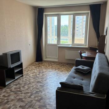 Сдается 1-комнатная квартира, 49 м²