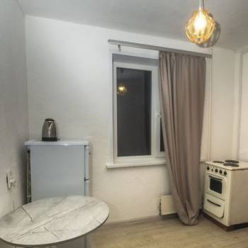 Продается 1-комнатная квартира, 37,6 м²
