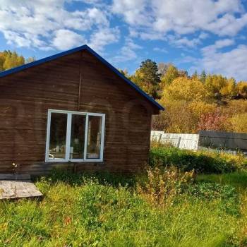Продается 1-комнатная квартира, 130 м²