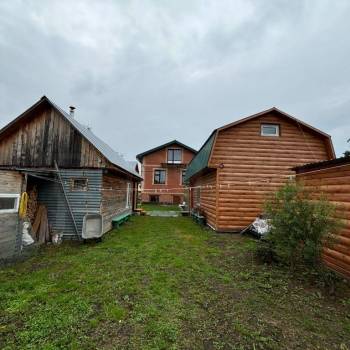 Продается 3-х комнатная квартира, 220 м²