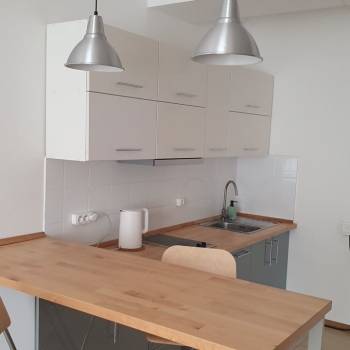 Сдается 1-комнатная квартира, 47 м²