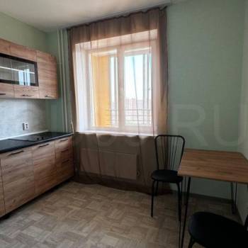 Сдается 1-комнатная квартира, 34 м²