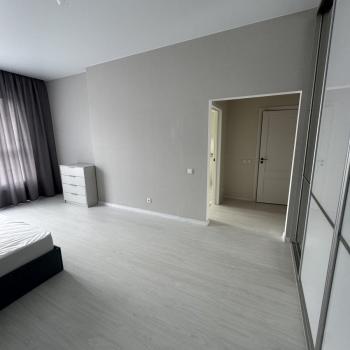 Сдается 1-комнатная квартира, 43 м²