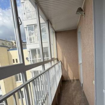 Продается 1-комнатная квартира, 50,5 м²