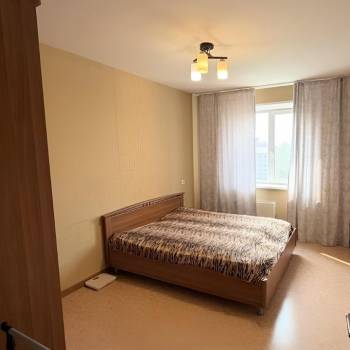 Сдается 2-х комнатная квартира, 62 м²