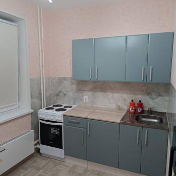 Сдается 1-комнатная квартира, 38 м²