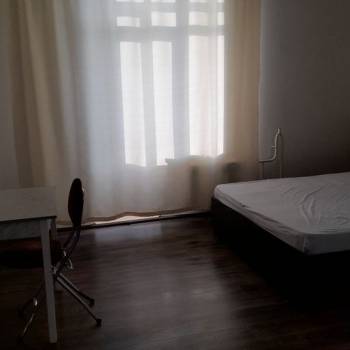 Сдается 2-х комнатная квартира, 116 м²