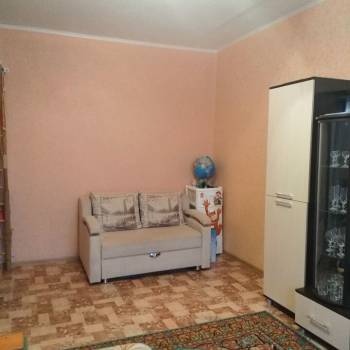 Продается 1-комнатная квартира, 38 м²