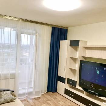 Сдается 1-комнатная квартира, 38 м²