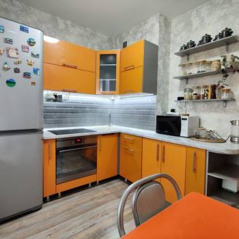 Продается 1-комнатная квартира, 35 м²