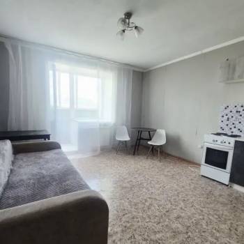 Продается 1-комнатная квартира, 40 м²