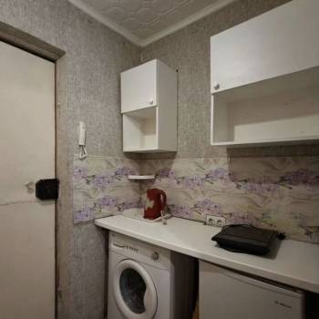 Продается 1-комнатная квартира, 12,5 м²
