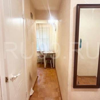 Продается 1-комнатная квартира, 32 м²