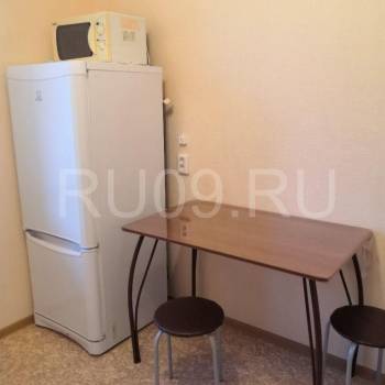 Сдается 1-комнатная квартира, 42 м²