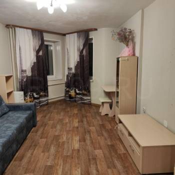 Сдается 1-комнатная квартира, 38 м²