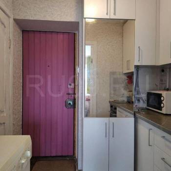 Продается 1-комнатная квартира, 18 м²